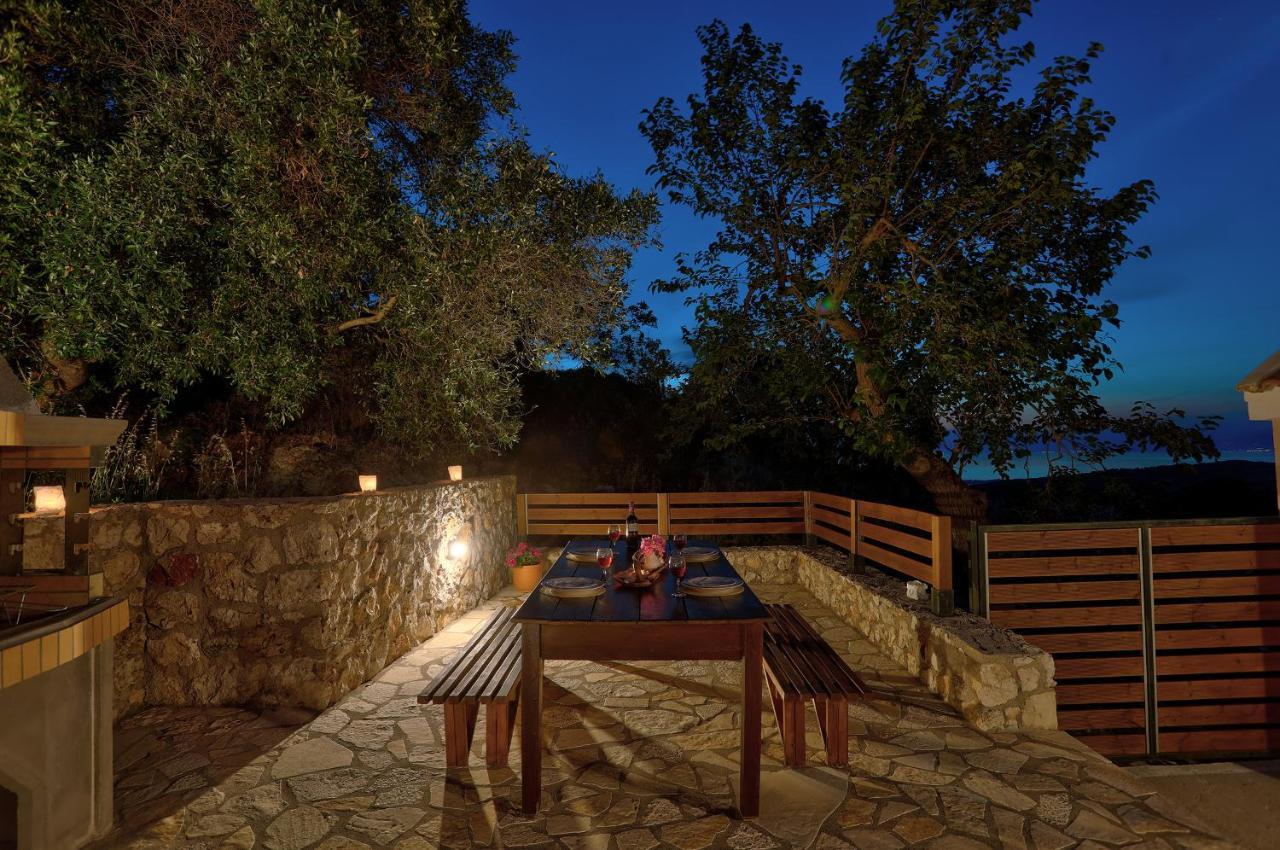 Koukoutsa House With Swimming Pool Corfu Sokraki Holiday home Sokrakion