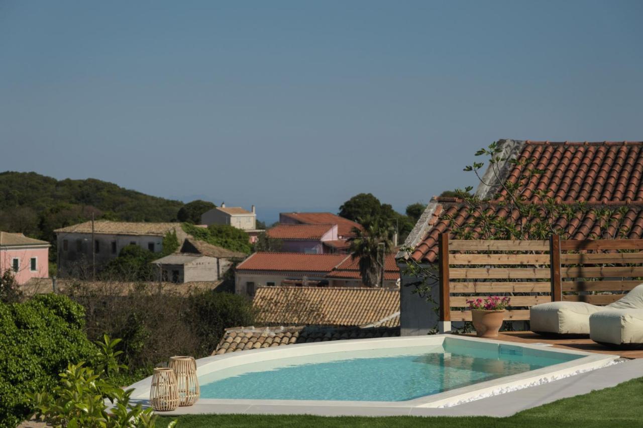 Case de vacanță Koukoutsa House With Swimming Pool Corfu Sokraki
