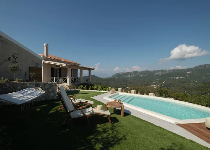 Koukoutsa House With Swimming Pool Corfu Sokraki
